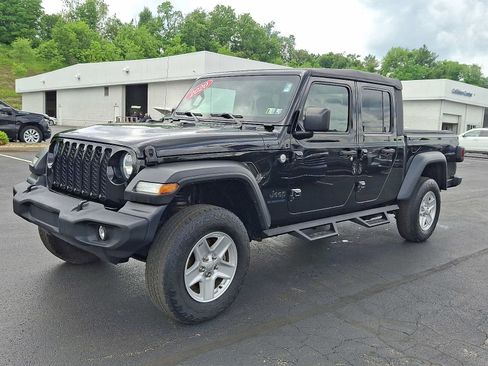 Used 2020 Jeep Gladiator Sport w/ Quick Order Package 24S AWD/4WD image 3