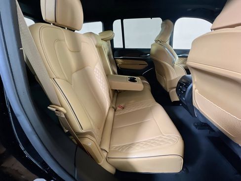 Used 2023 Jeep Grand Cherokee Summit w/ Adv Protech Group IV image 29