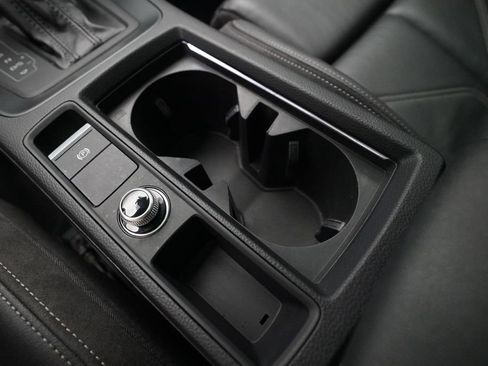 Used 2023 Audi Q3 2.0T Premium Plus w/ Premium Plus Package image 17