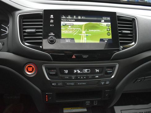 Used 2022 Honda Passport TrailSport image 25