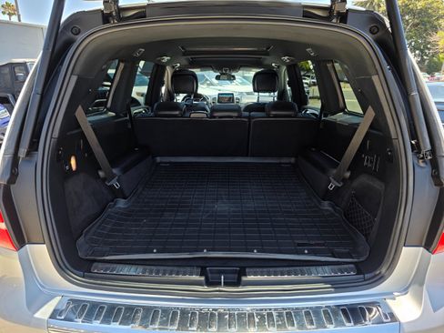 Used 2017 Mercedes-Benz GLS 550 4MATIC image 14