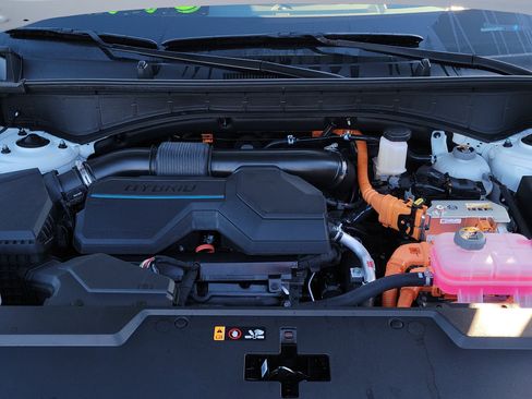 Certified 2025 Hyundai Santa Fe Calligraphy image 27