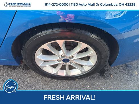 Used 2019 Ford Fusion SE image 11