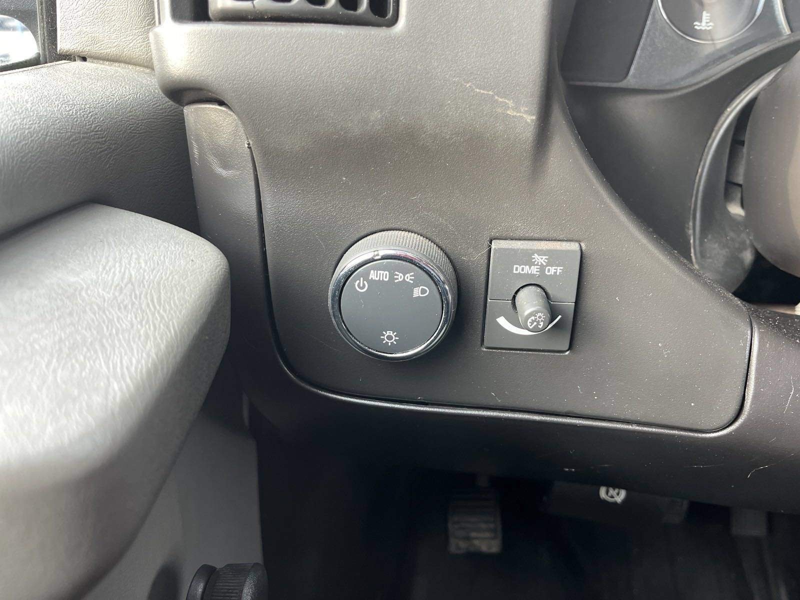 Used 2013 Chevrolet Express 2500 RWD image 18