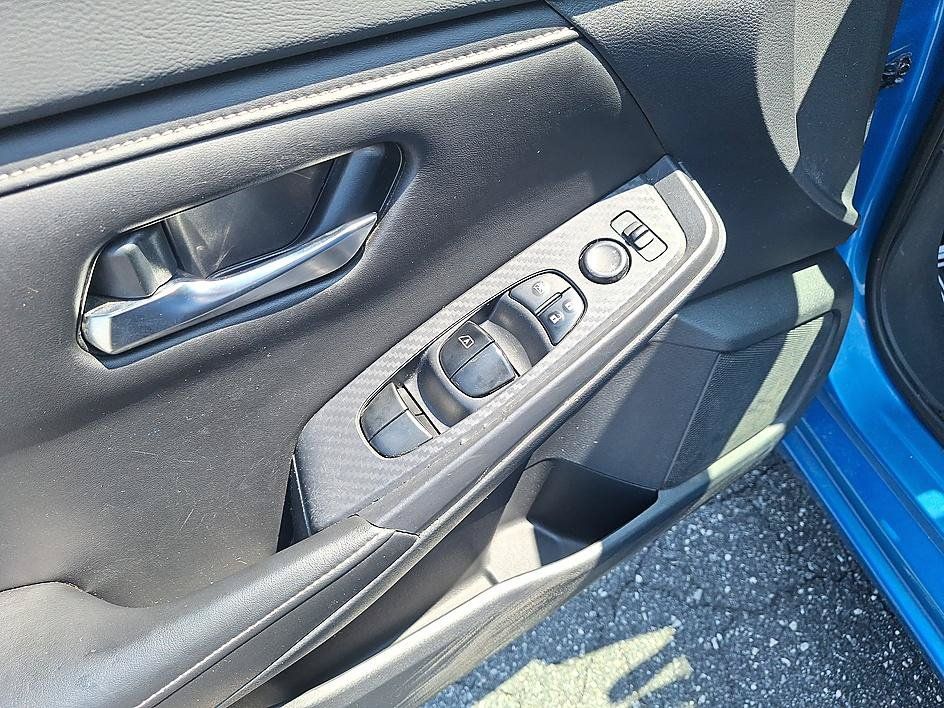 Used 2020 Nissan Sentra SV w/ Electronics Package FWD image 10