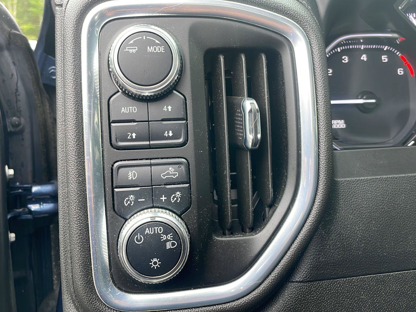 Used 2022 GMC Sierra 1500 Elevation AWD/4WD image 22
