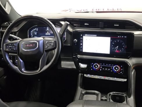 Used 2025 GMC Sierra 2500 AT4 w/ AT4 Premium Plus Package AWD/4WD image 17