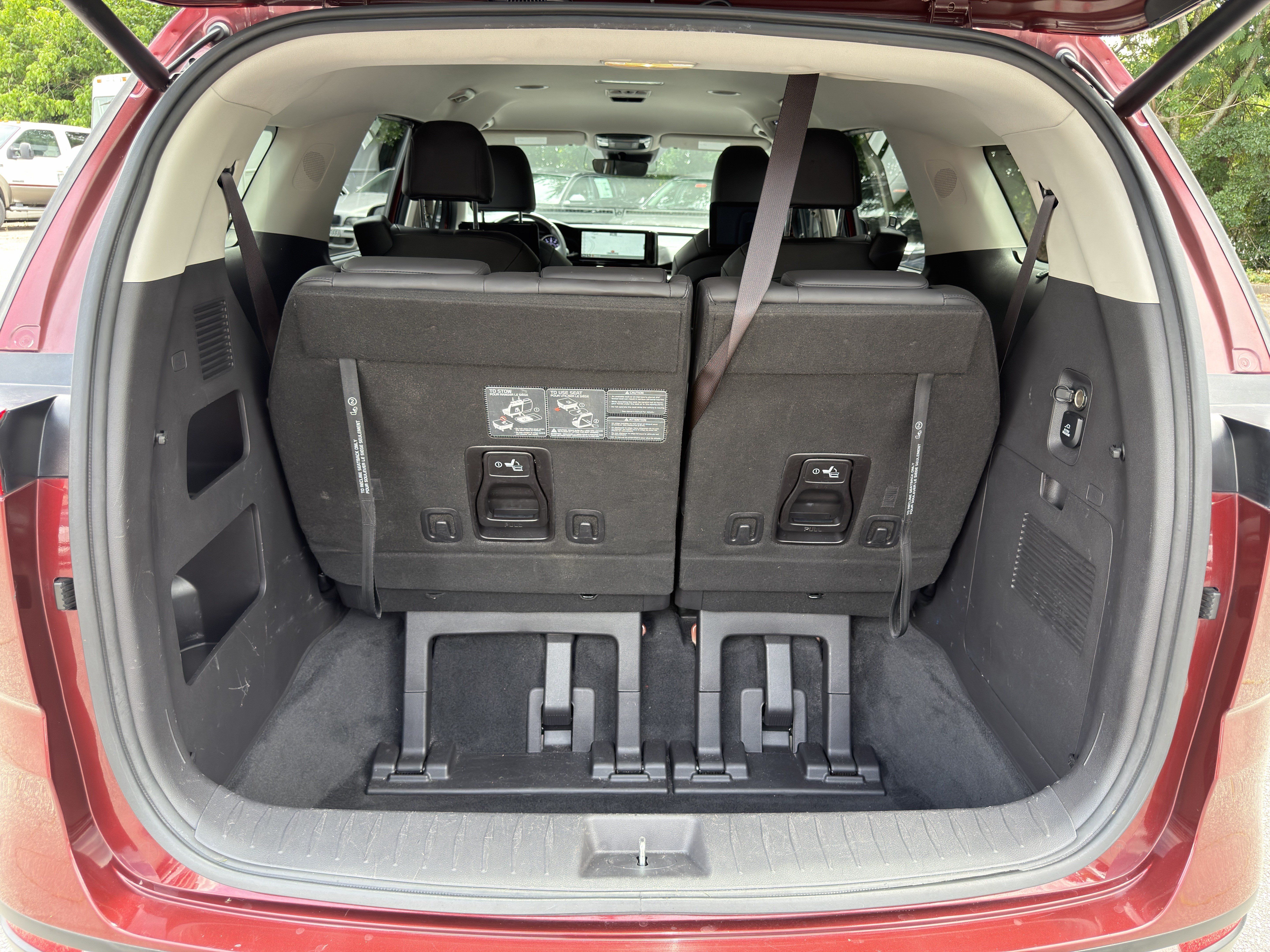 Used 2022 Kia Carnival SX FWD image 15