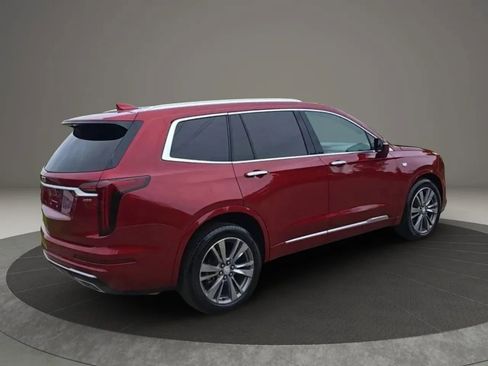 Used 2023 Cadillac XT6 Premium Luxury AWD/4WD image 5