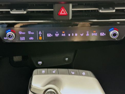 Used 2023 Kia EV6 Wind image 24