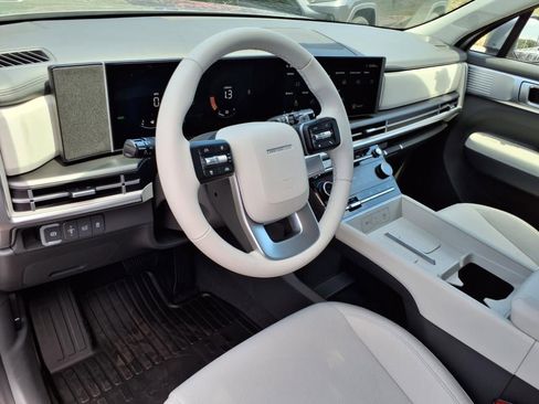 New 2026 Hyundai Santa Fe SE image 14