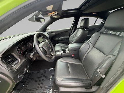 Used 2023 Dodge Charger SXT w/ Plus Group RWD image 11