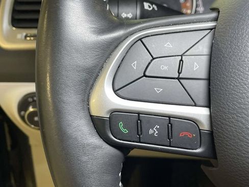 Used 2018 Jeep Compass Latitude w/ Popular Equipment Group AWD/4WD image 37