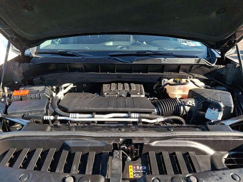 Used 2024 Chevrolet Silverado 1500 Custom image 27