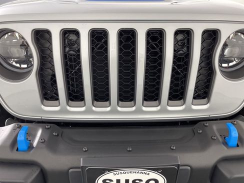 Used 2023 Jeep Wrangler Rubicon w/ Steel Bumper Group image 35