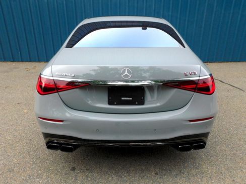 Used 2024 Mercedes-Benz S 63 AMG S image 4