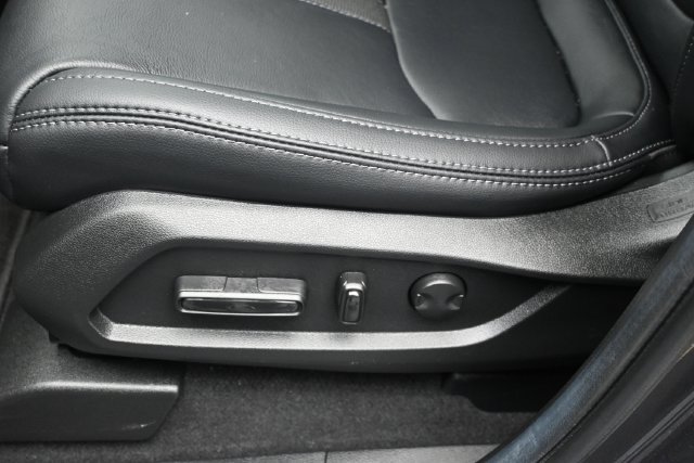 Certified 2025 Honda Pilot EX-L image 18