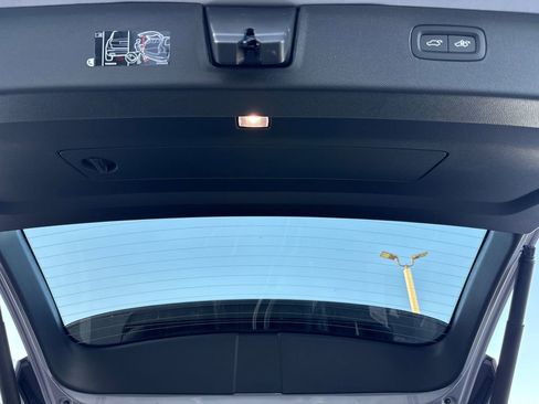 New 2026 Volvo XC90 B5 Core image 18