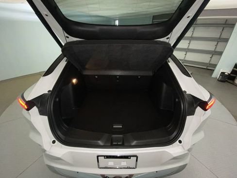 Used 2025 Buick Envista Avenir FWD image 23