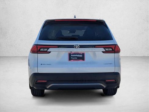 New 2026 Toyota Grand Highlander Limited image 7