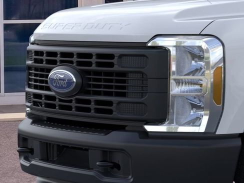 New 2026 Ford F250 XL RWD image 18