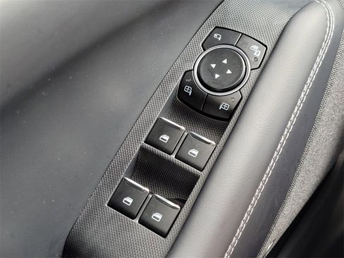 Used 2025 Ford Mustang Mach-E Premium image 21