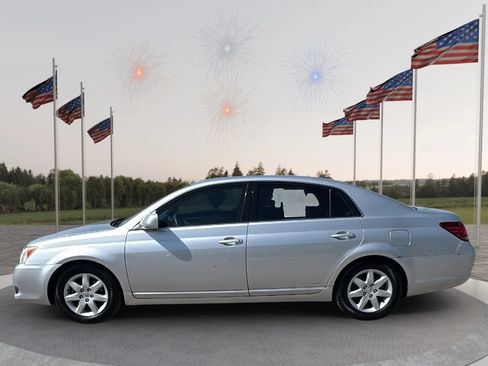 Used 2008 Toyota Avalon Touring FWD image 4