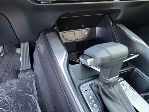 New 2026 Kia Sorento LX FWD image 19