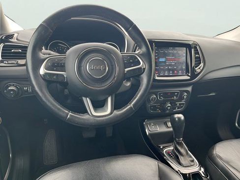 Used 2018 Jeep Compass Limited w/ Navigation Group FWD image 16
