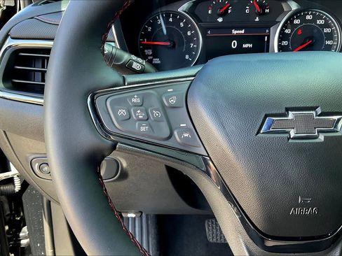 Used 2024 Chevrolet Equinox RS image 18