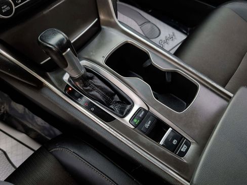 Used 2021 Honda Accord Sport image 36