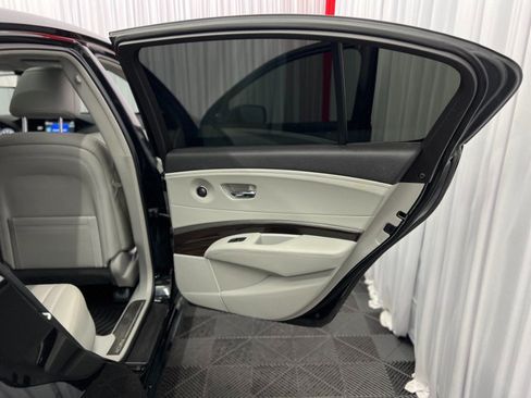 Used 2015 Acura RLX w/ Technology Package FWD image 28