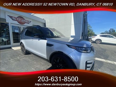 Used 2020 Land Rover Discovery Landmark AWD/4WD image 11