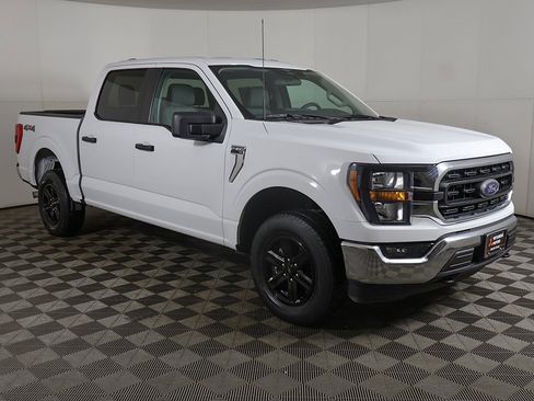 Used 2023 Ford F150 XLT w/ Trailer Tow Package image 2