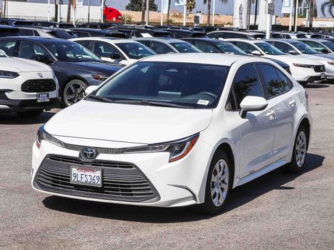 Used 2024 Toyota Corolla LE FWD image 3