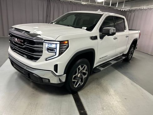 New 2026 GMC Sierra 1500 SLT w/ SLT Premium Plus Package image 3