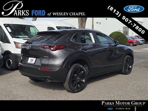 Used 2021 MAZDA CX-30 FWD 2.5 S w/ Select Package image 4