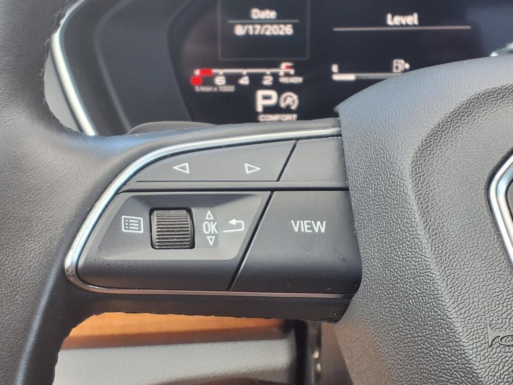 Used 2021 Audi Q5 Prestige AWD/4WD image 16