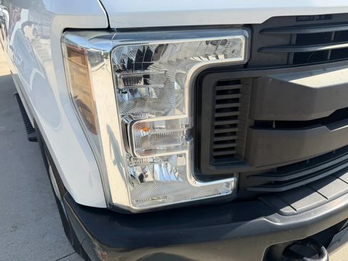 Used 2018 Ford F250 XL RWD image 53