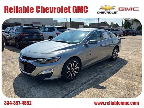 Used 2024 Chevrolet Malibu RS image 1