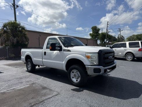 Used 2014 Ford F250 XL w/ Power Equipment Group AWD/4WD image 4