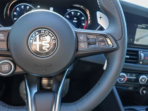New 2025 Alfa Romeo Giulia Base w/ Driving Assist Package image 13