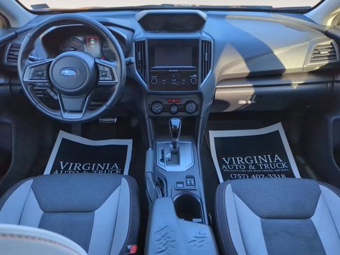 Used 2018 Subaru Crosstrek 2.0i Premium w/ Eyesight System image 12