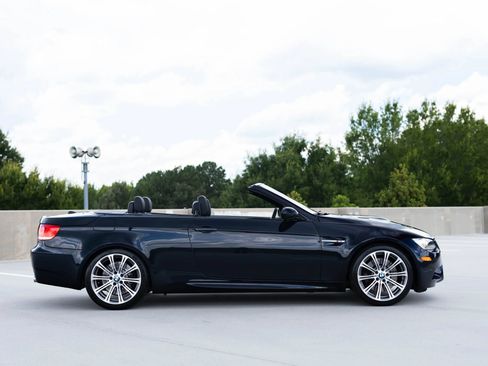 Used 2010 BMW M3 Convertible RWD image 8