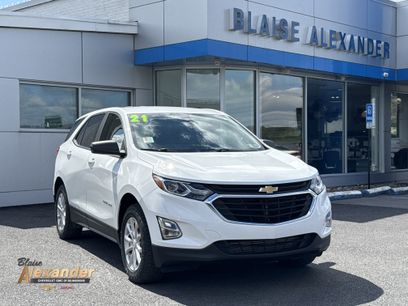 Used 2021 Chevrolet Equinox LS w/ LS Convenience Package