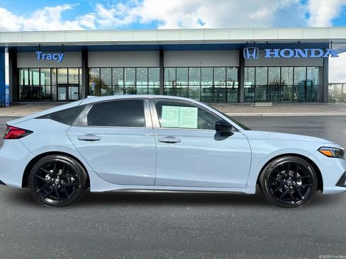 Certified 2024 Honda Civic Sport image 4