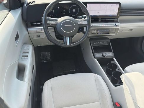Used 2024 Hyundai Kona SEL w/ Convenience Package FWD image 8
