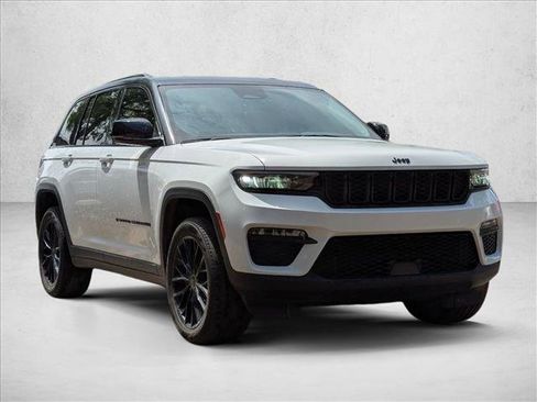 Used 2022 Jeep Grand Cherokee Limited 4xe AWD/4WD image 3