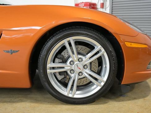 Used 2007 Chevrolet Corvette Convertible w/ Preferred Equipment Group RWD image 20