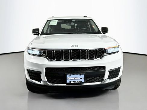 Used 2022 Jeep Grand Cherokee L Limited w/ Trailer Tow Group (B) AWD/4WD image 2